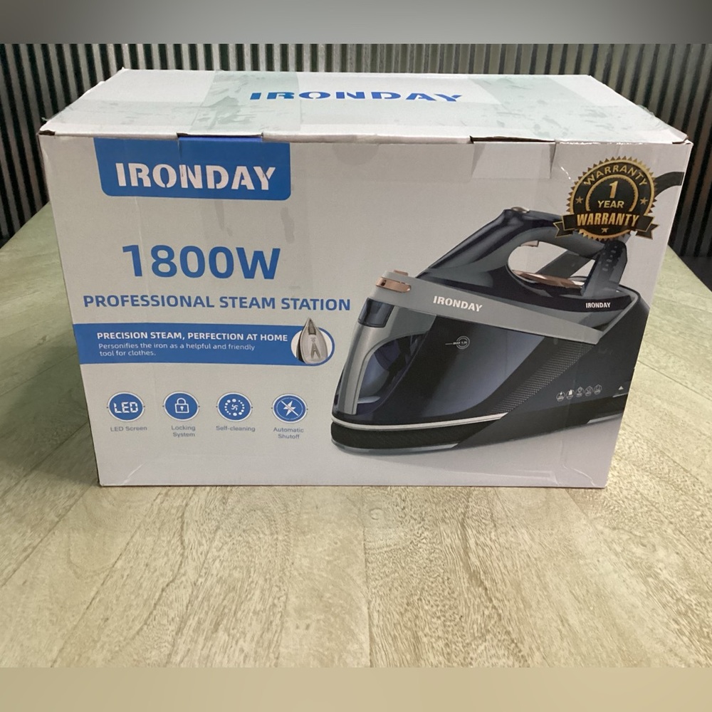 Steam Iron Station - Black and Gray